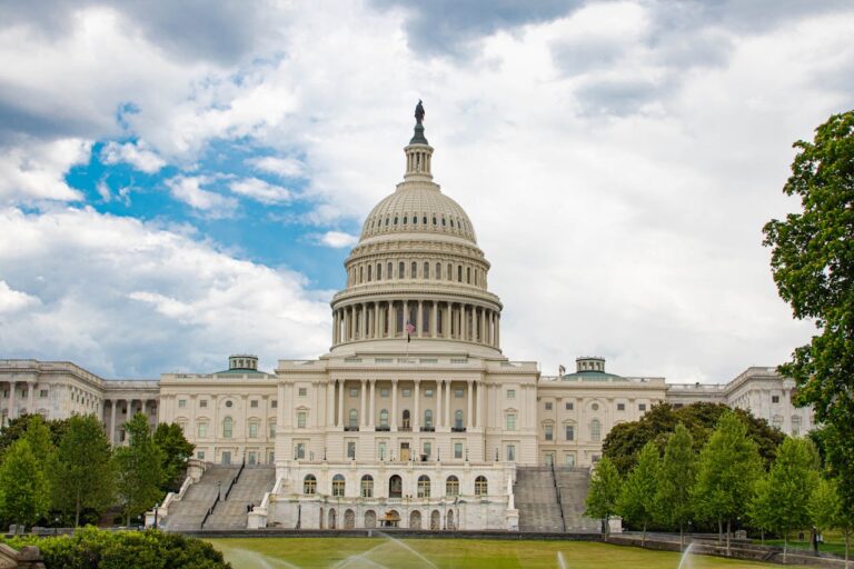 Democrats Block Stablecoin Bill in US Senate