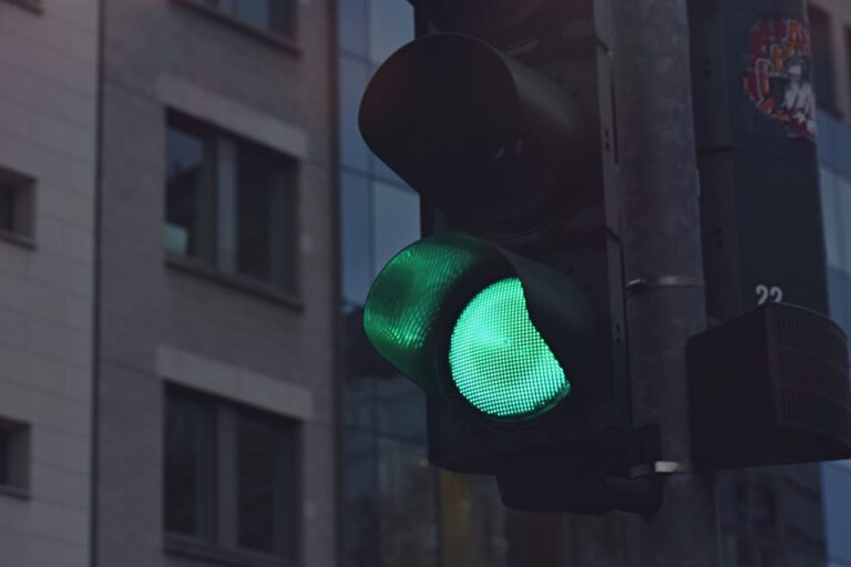 USDC Lands on XRP Ledger Amid Global Dollar Debates