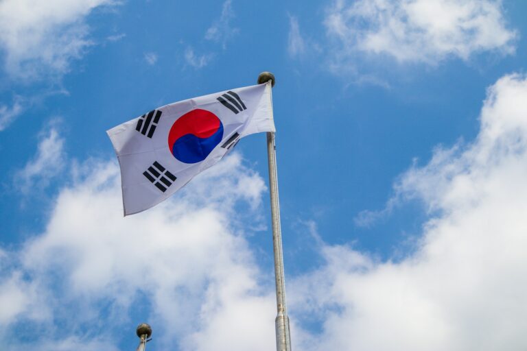 South Korea Suspends CBDC Trials as Stablecoins Take Priority