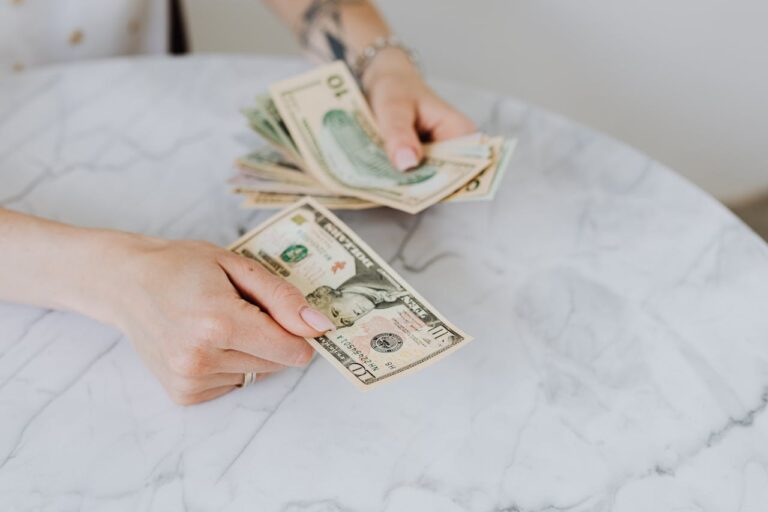 Czech Central Bank’s Coinbase Buy Signals Crypto Reserve Strategy Shift