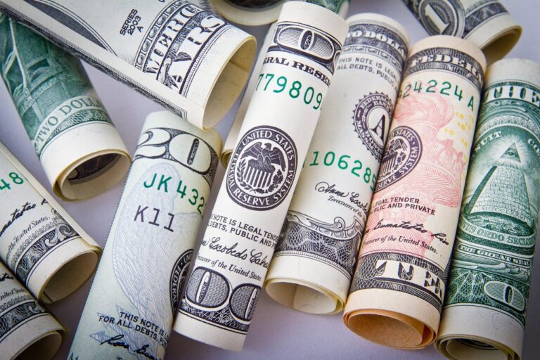Crypto’s Stunning Rebound: Inflows Smash Records Even as Market Crashed to Zero