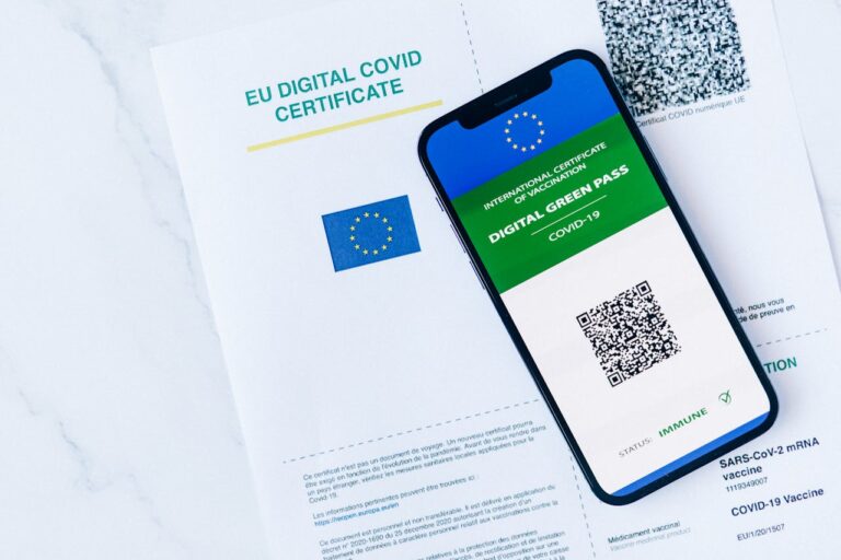 Europe’s Crypto Gates Open: Revolut, Blockchain.com, Relai Secure Key MiCA Licenses