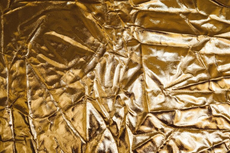Macro Turmoil Sparks Triple Rally: Gold Tokens Hit $3B Amid Record Metals, Equities, and Bitcoin