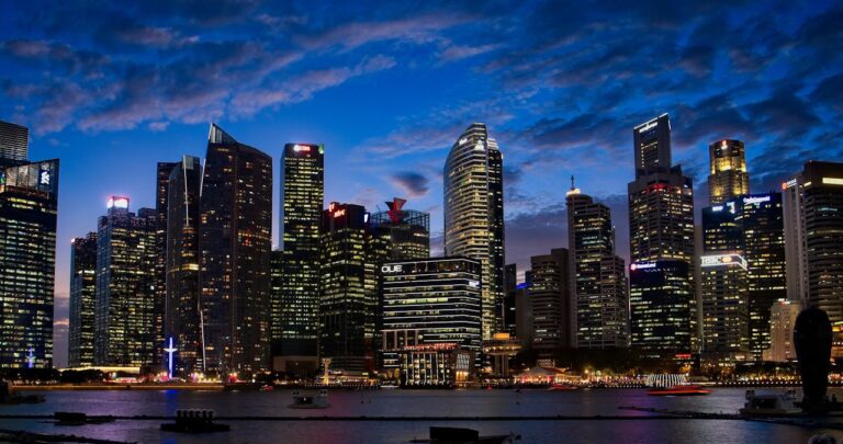 Singapore Aims for 24/7 Financial Markets with New Digital Currency Trial