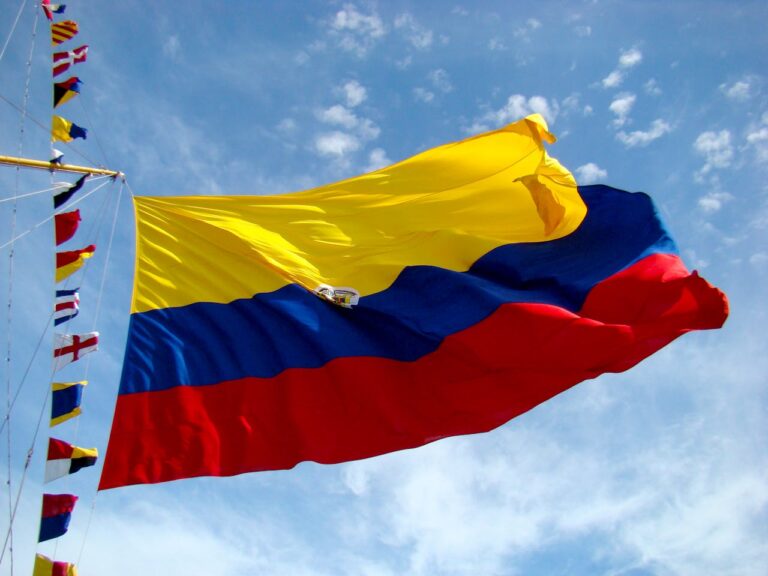 Colombia Enacts Crypto Exchange Reporting Mandate for Tax Oversight